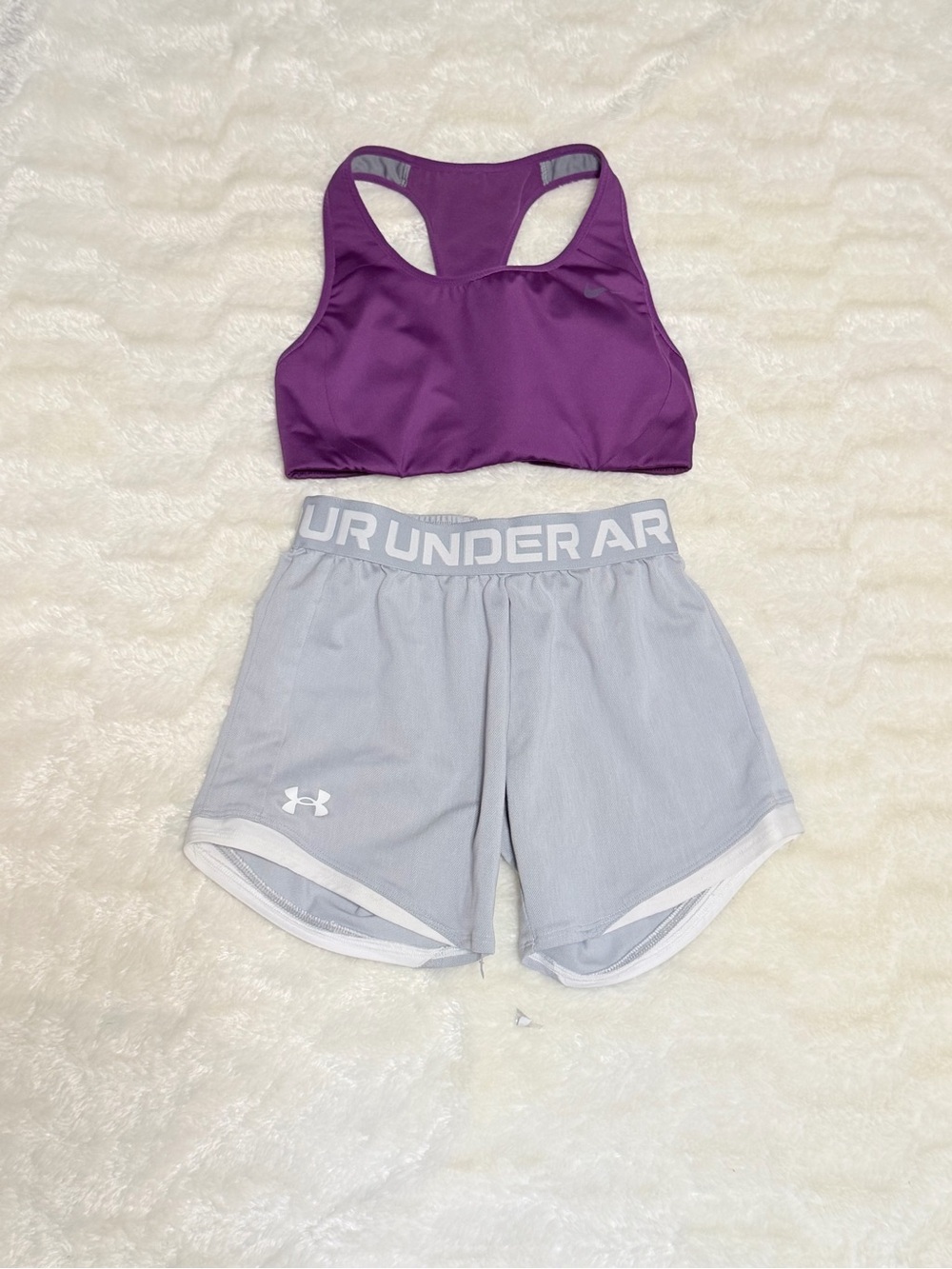 Under Armour Girls Light Gray Athletic Shorts - White Trim small